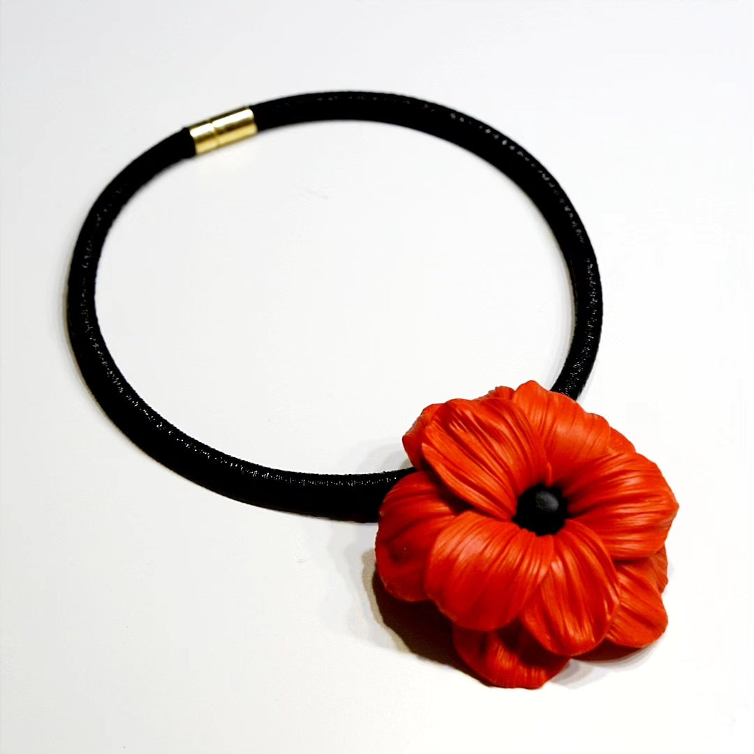 Collar FLOR ROJA